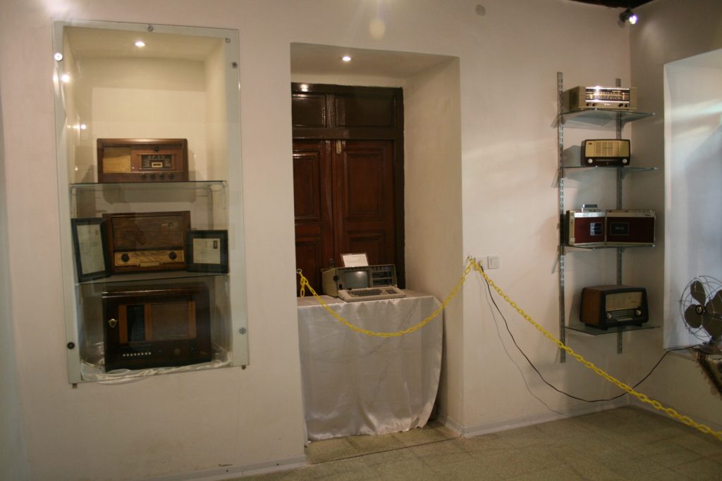 اتاق رادیو