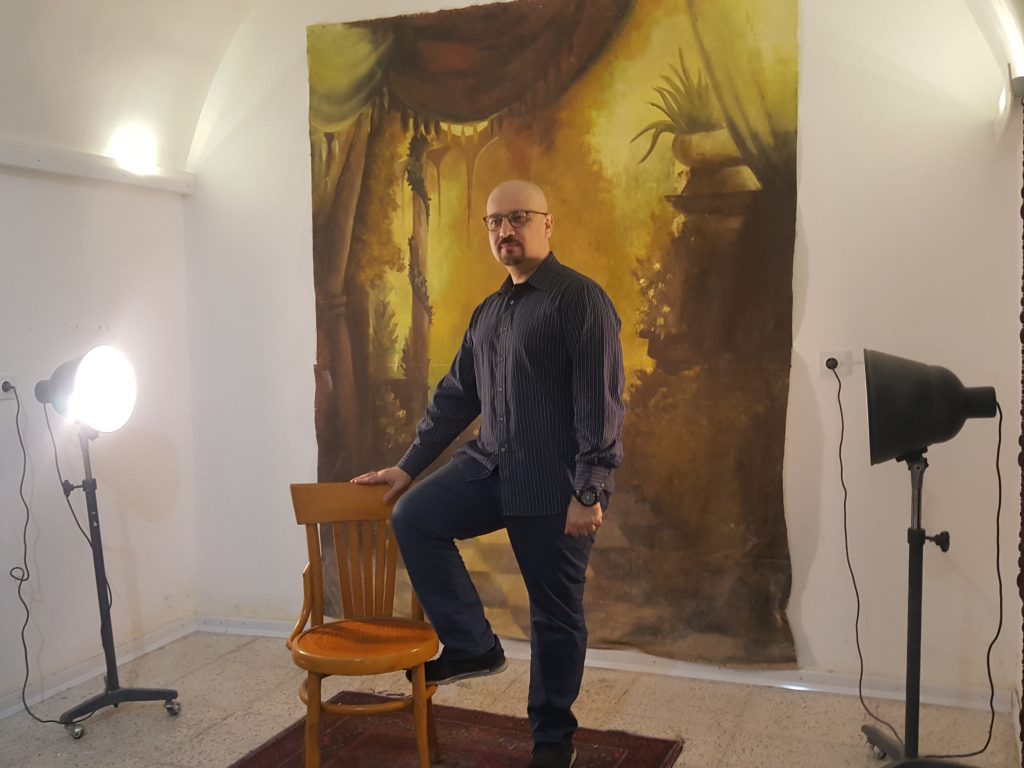 مهخرداد اسکویی فیلم ساز مستند ساز عکاس